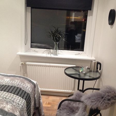 Marna Guesthouse doubleroom nr.4 Tórshavn Extérieur photo